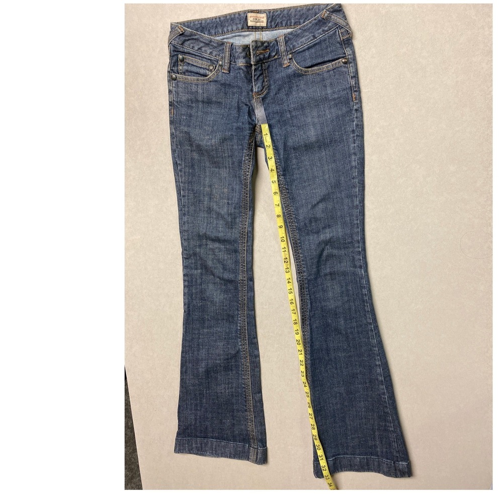 Free People Womens Size 26 Blue Medium Wash Low Rise Flare Denim Jeans